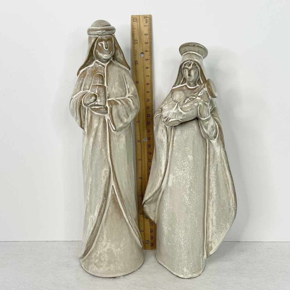 Holy Family Earthenware Glazed Clay Nativity Figurines Set Of 2 Vintage - Picture 12 of 14